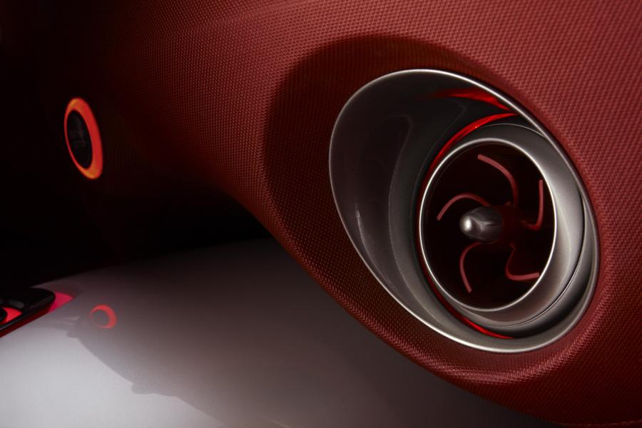  Nissan Qazana Concept 2009 года  (фото 9 из 40)